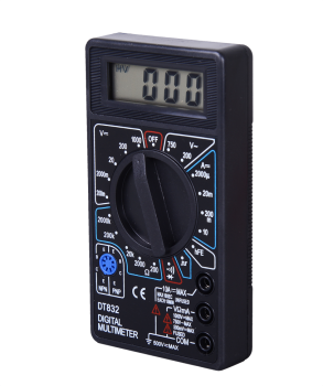 Мультиметр DT832